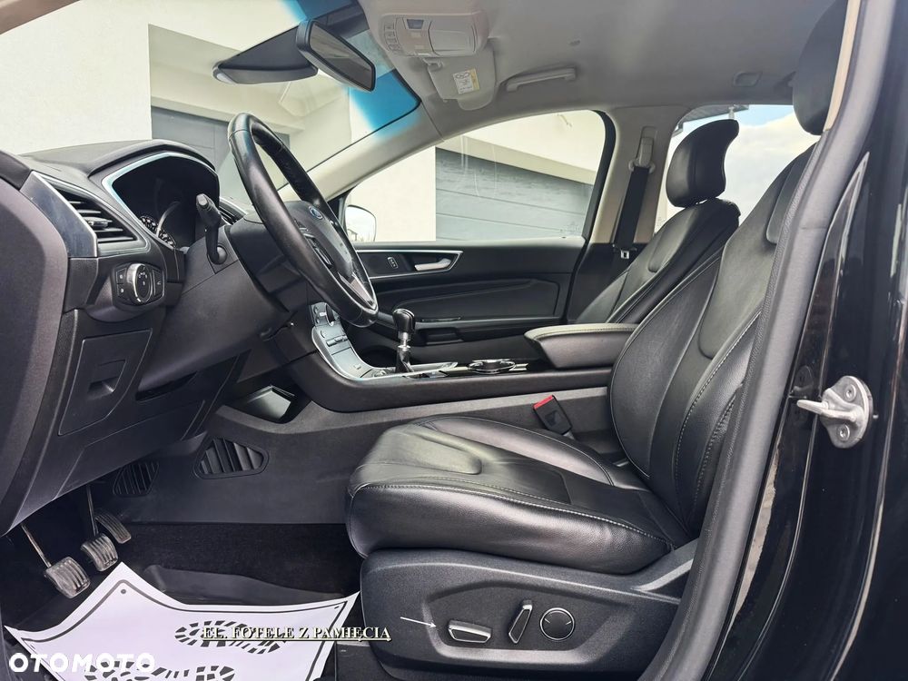 Ford Edge 2.0 TDCi 4x4 Titanium - 27