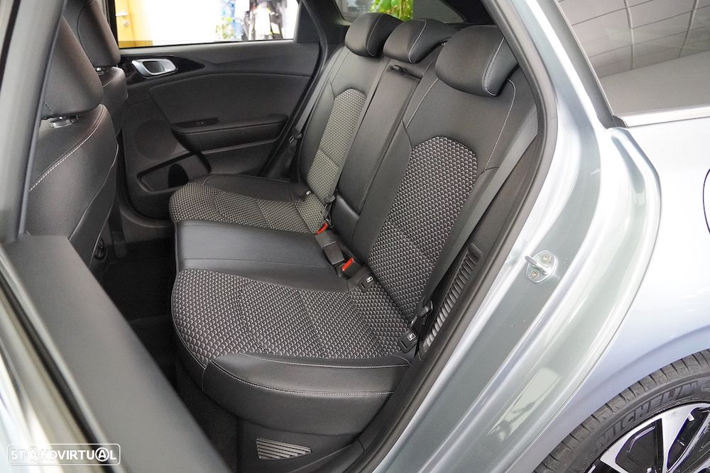Kia Ceed SW 1.6 GDi PHEV Drive 6DCT - 15