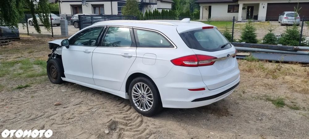 Ford Mondeo 2.0 EcoBlue Executive - 4