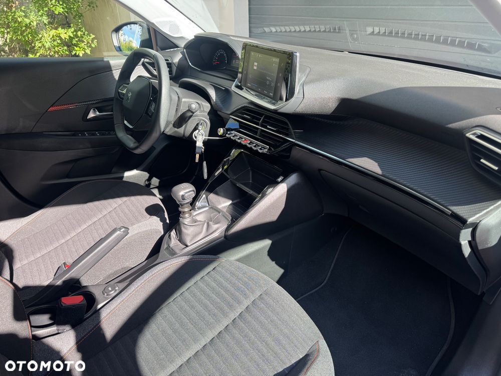 Peugeot 208 PureTech 100 Active - 8