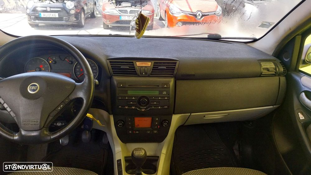 Fiat Stilo 1.4 16V Active - 14