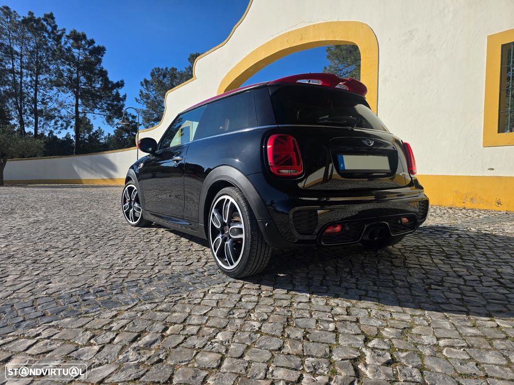MINI 3 Portas John Cooper Works Sport Aut. - 11