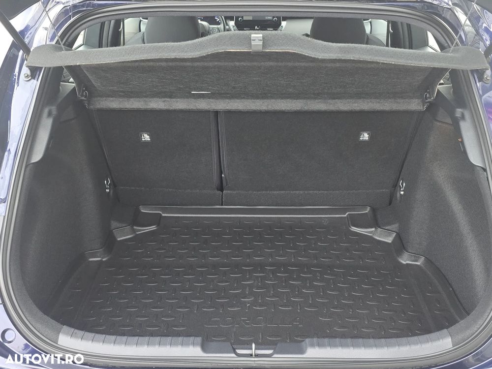 Toyota Corolla 1.8 HSD Dynamic - 22