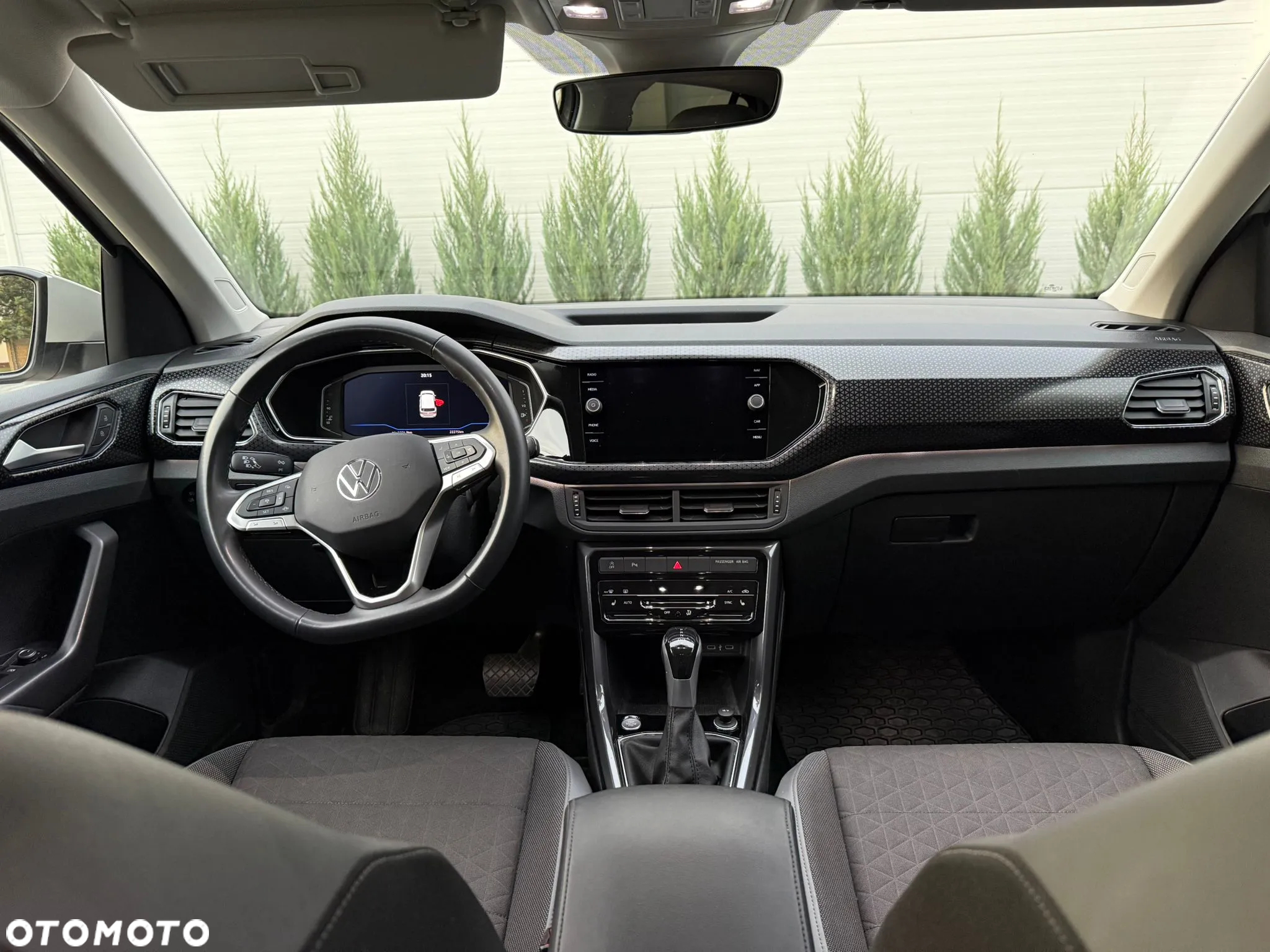 Volkswagen T-Cross 1.0 TSI Style DSG - 9