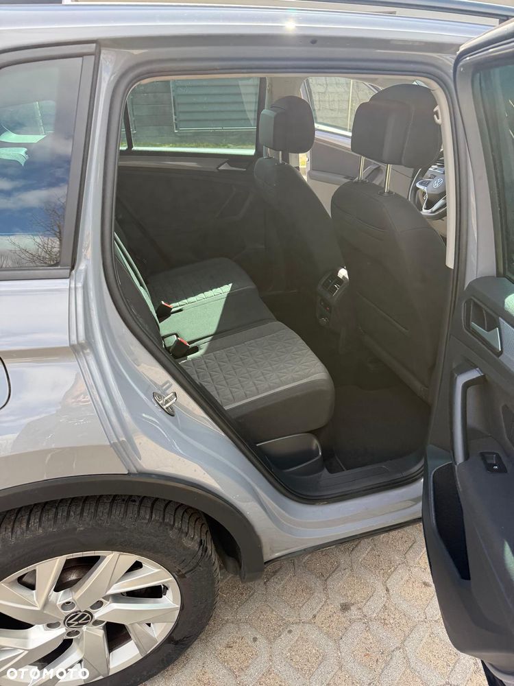 Volkswagen Tiguan - 11