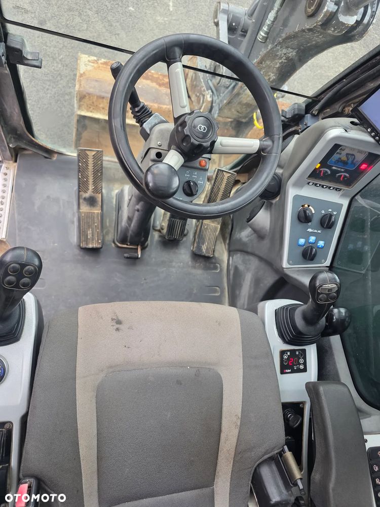 Mecalac 714 MWe - 26