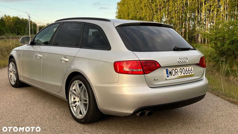 Audi A4 Avant - 4