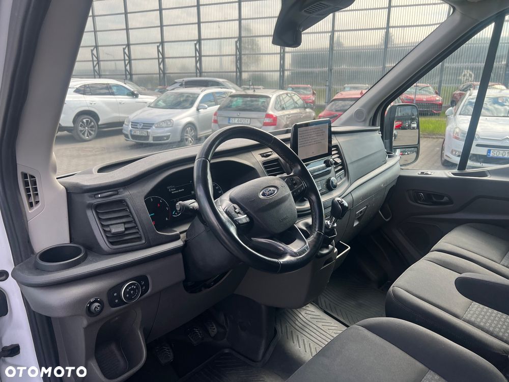Ford Transit - 22