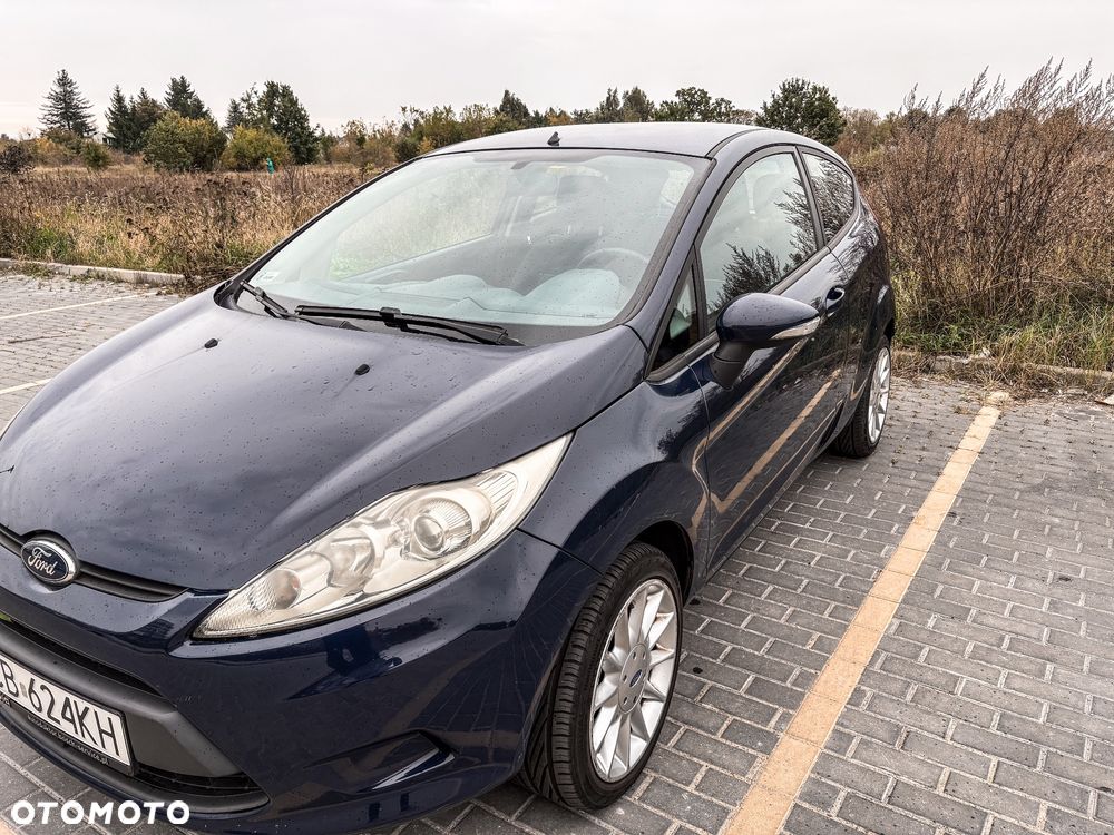 Ford Fiesta - 2