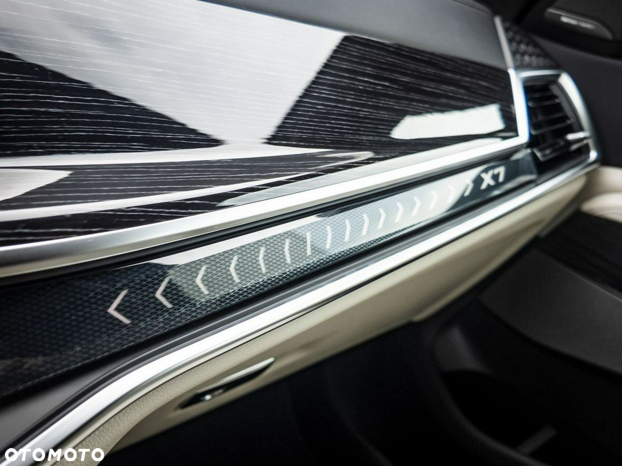 BMW X7 - 22