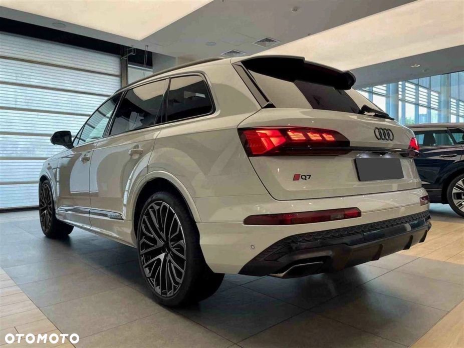 Audi Q7 - 3