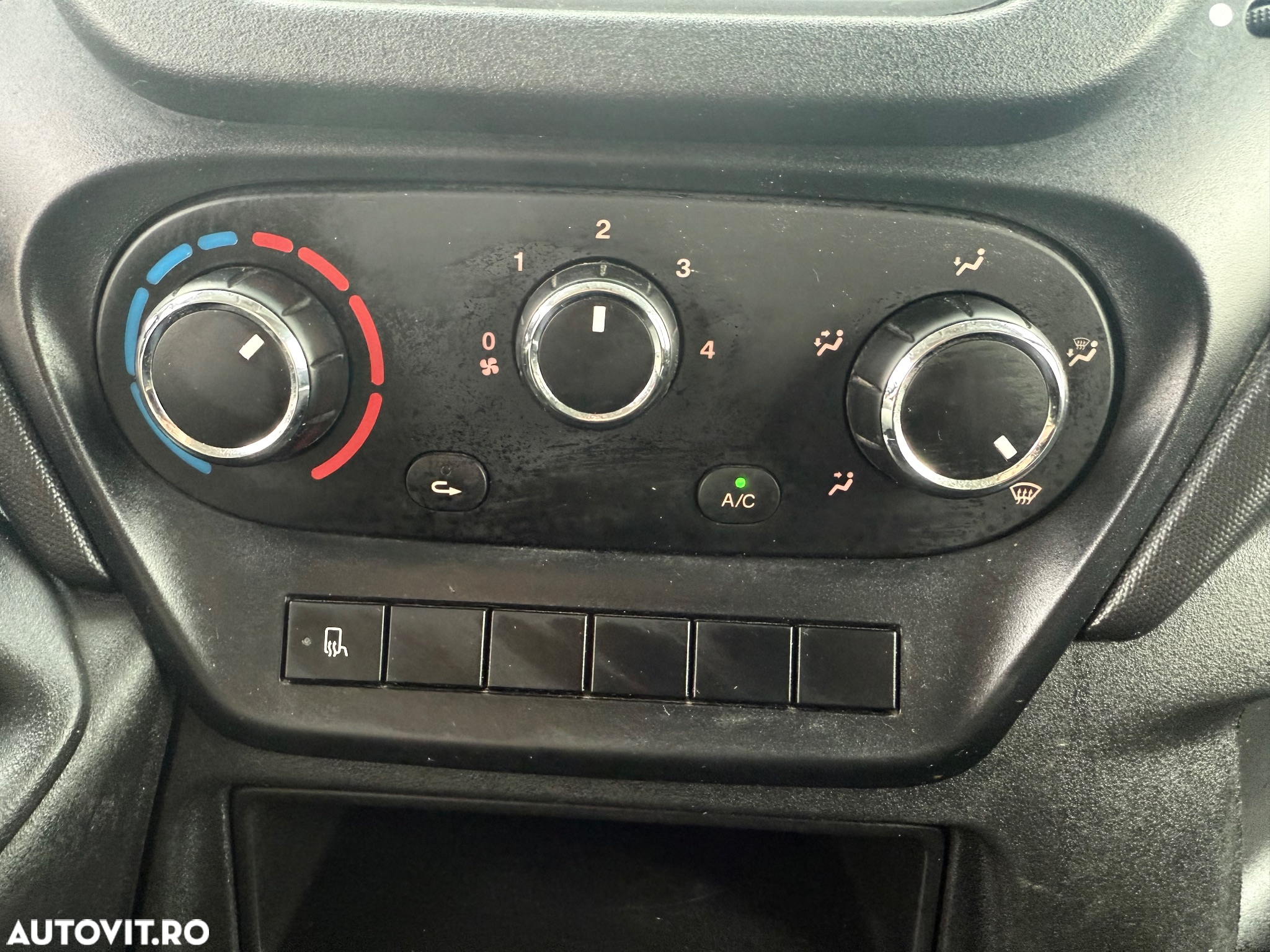 Iveco Massif - 20