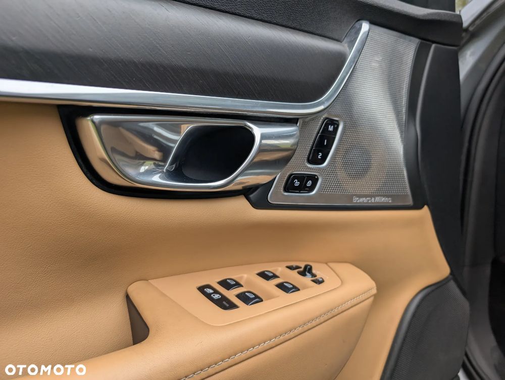 Volvo V90 Cross Country T6 AWD - 13