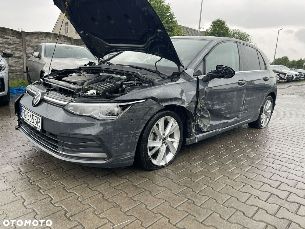 Volkswagen Golf 1.5 eTSI EVO Style DSG - 5