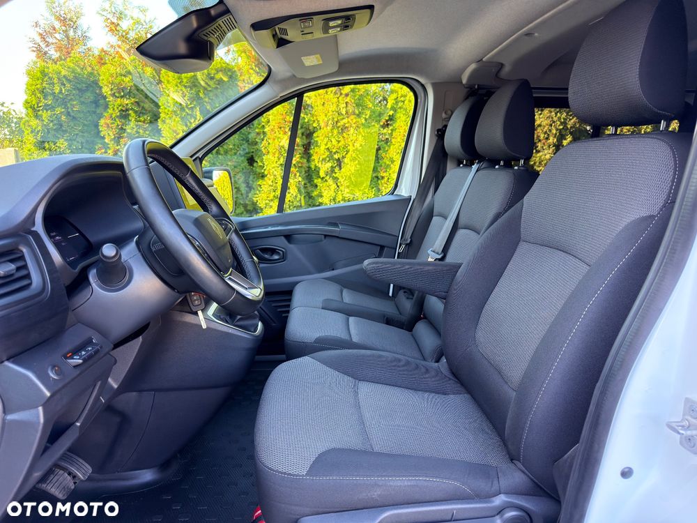 Renault Trafic - 11
