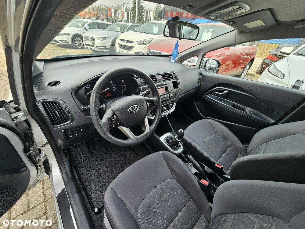 Kia Rio 1.4 ISG Dream Team Edition - 11
