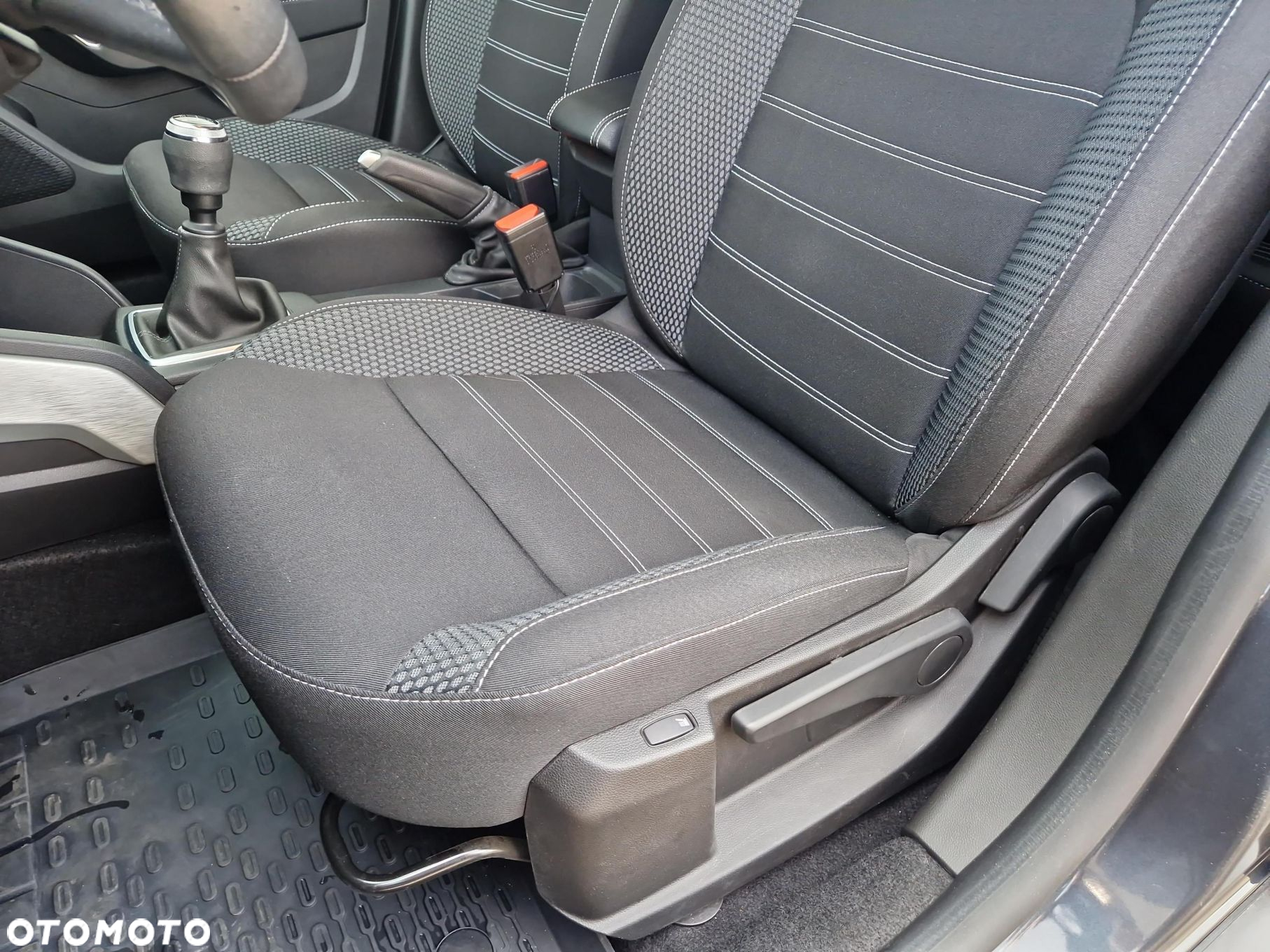Dacia Duster 1.0 TCe Prestige - 12