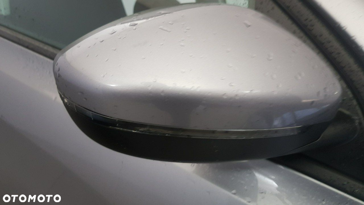 Peugeot 308 - 16
