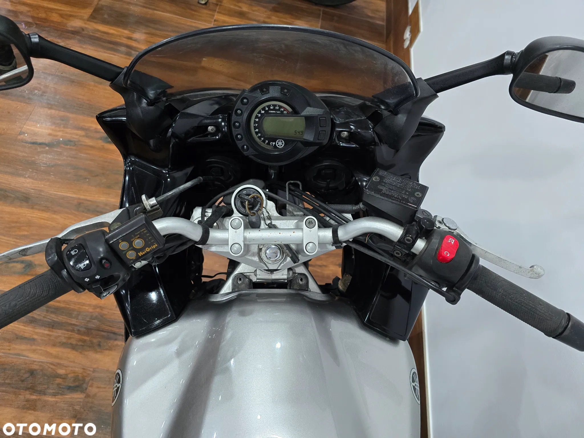 Yamaha FZ - 29