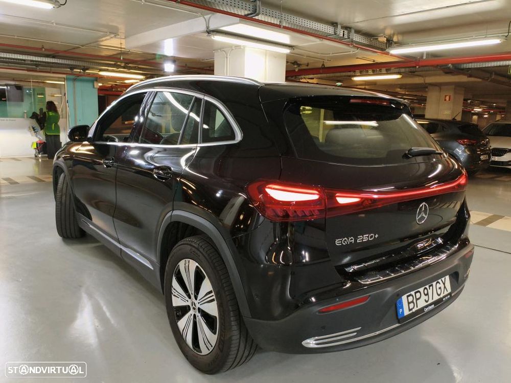 Mercedes-Benz EQA 250+ Edition - 3