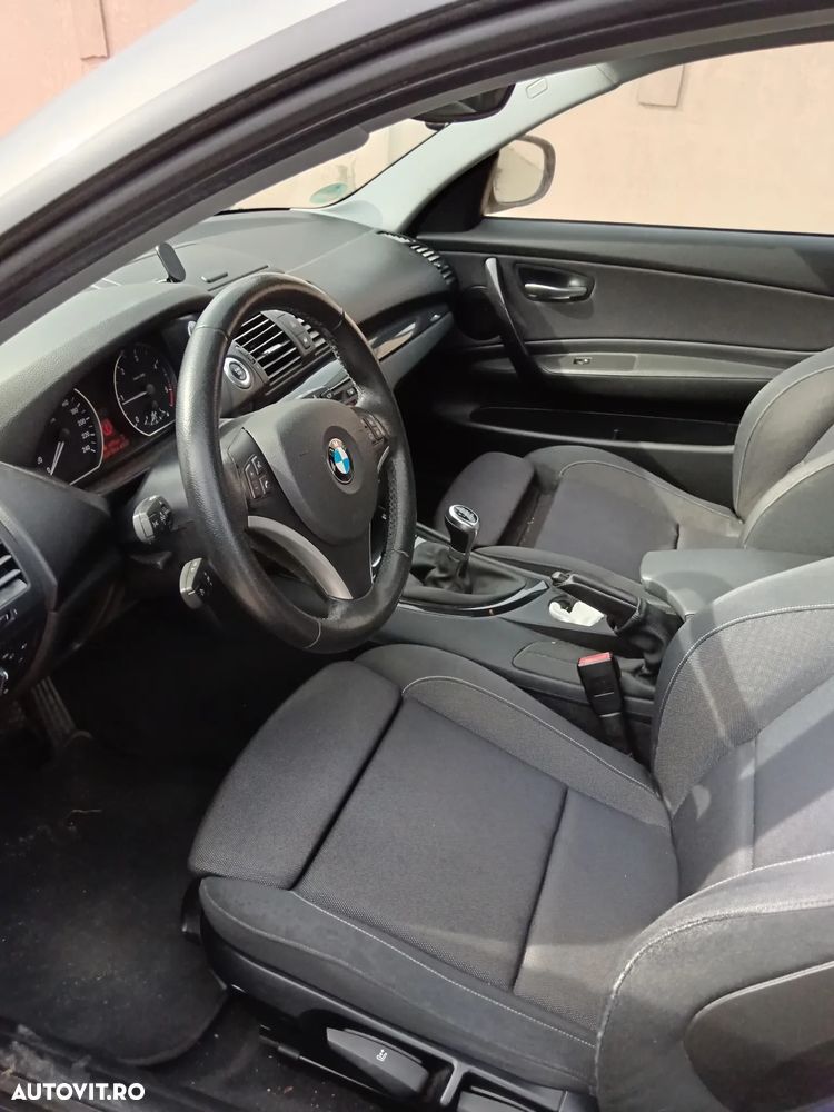 BMW Seria 1 118d - 11
