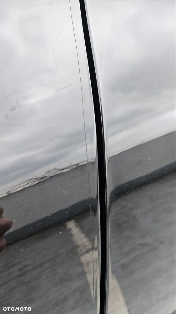 Volvo S60 T5 AWD R-Design - 27