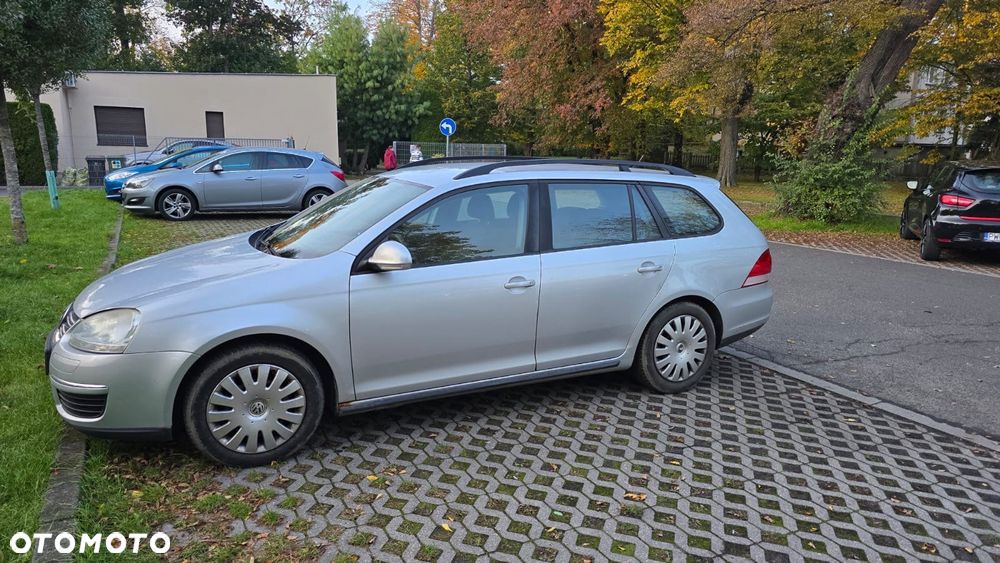 Volkswagen Golf 1.9 TDI DPF Comfortline - 17