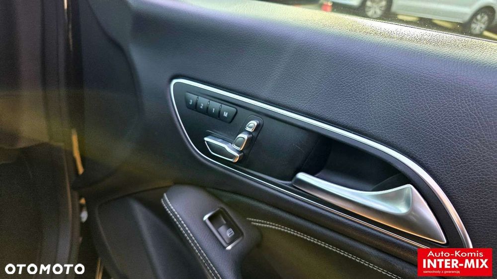 Mercedes-Benz CLA - 34