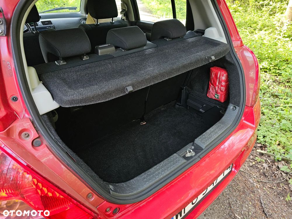 Suzuki Swift 1.3 GC (klm) - 12