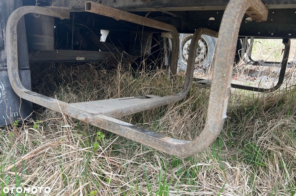 Kosz na koło zapasowe Lamberet/ Krone/ Fruehauf - 14