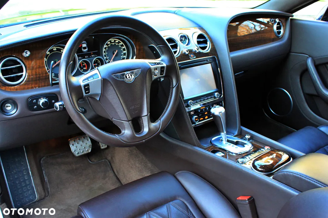 Bentley Continental GT V8 - 4