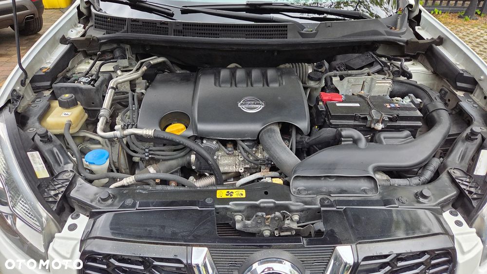 Nissan Qashqai 2.0 dCi 4 x 4 DPF tekna - 13