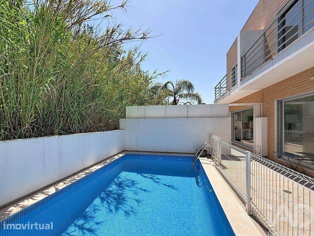 Moradia geminada T4 em Vila Nova de Cacela de 150 m2 - Grande imagem: 2/21