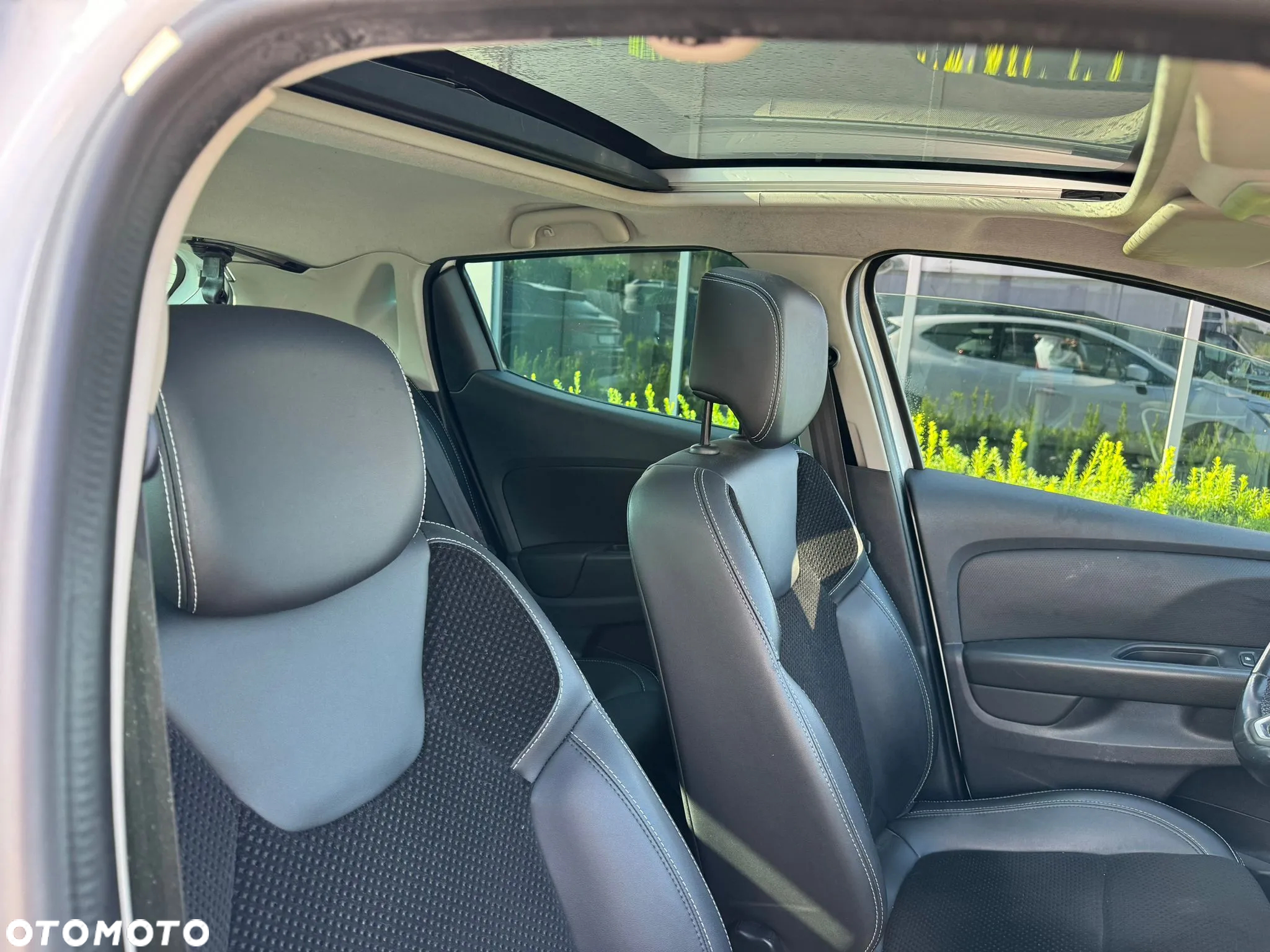 Renault Clio - 16