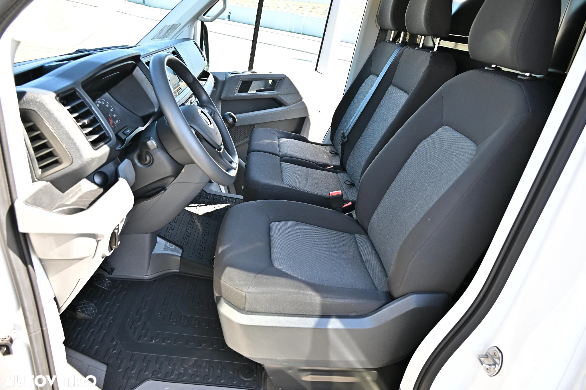 Volkswagen Crafter - 14