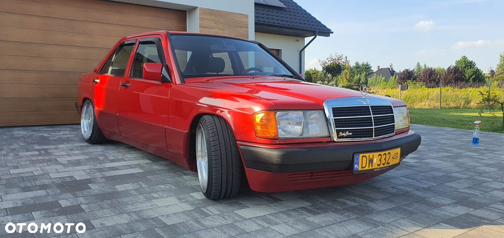 Mercedes-Benz W201 (190) - 2