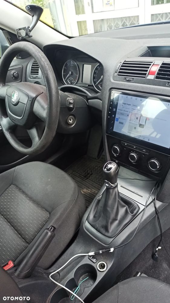 Skoda Octavia 1.6 Tour - 5