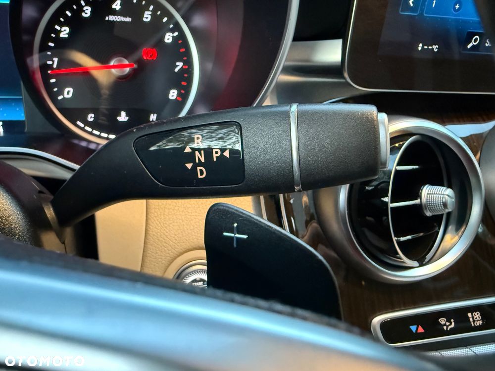 Mercedes-Benz GLC 300 4Matic 9G-TRONIC - 31