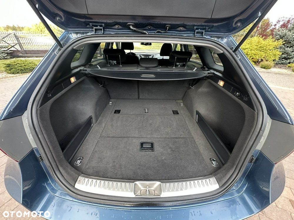 Hyundai i40 - 12