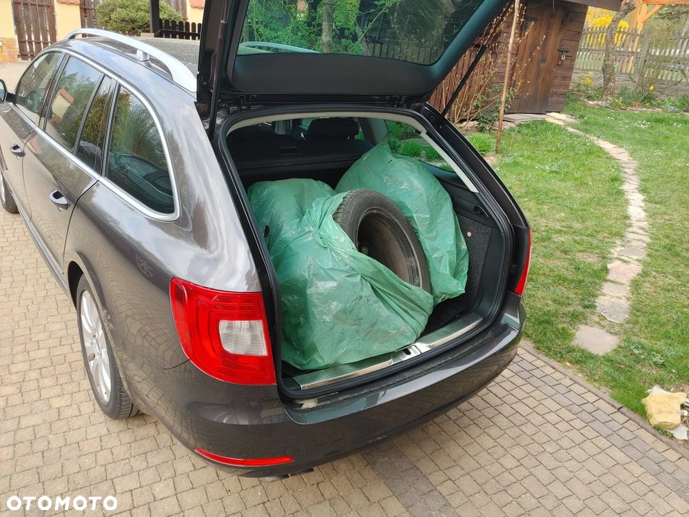 Skoda Superb 2.0 TDI Elegance - 7