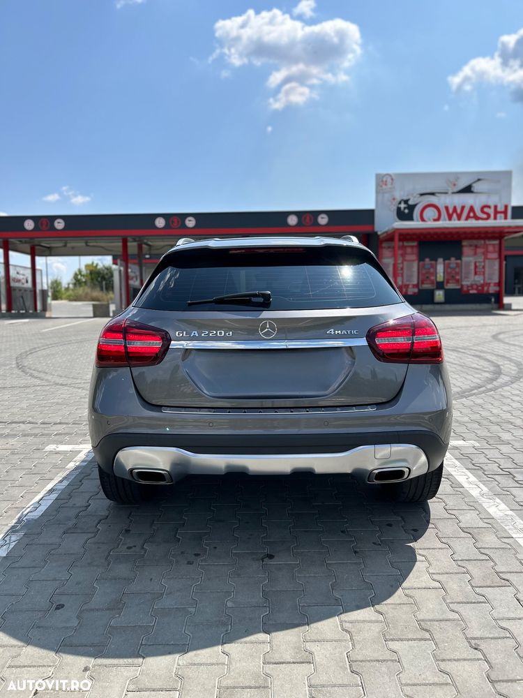 Mercedes-Benz GLA 220 d 4MATIC Aut. - 6