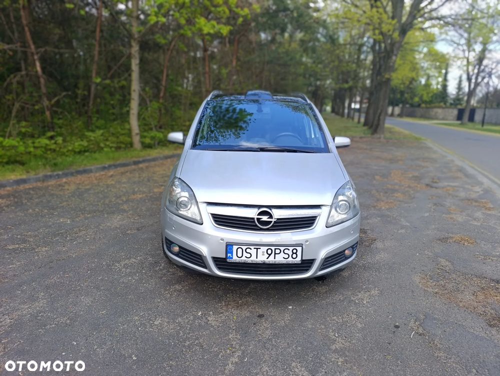 Opel Zafira 1.9 CDTI Edition - 3