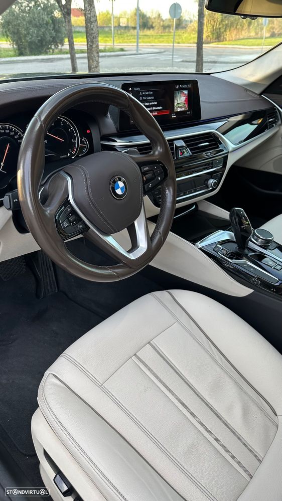 BMW 520 d Line Luxury Auto - 8