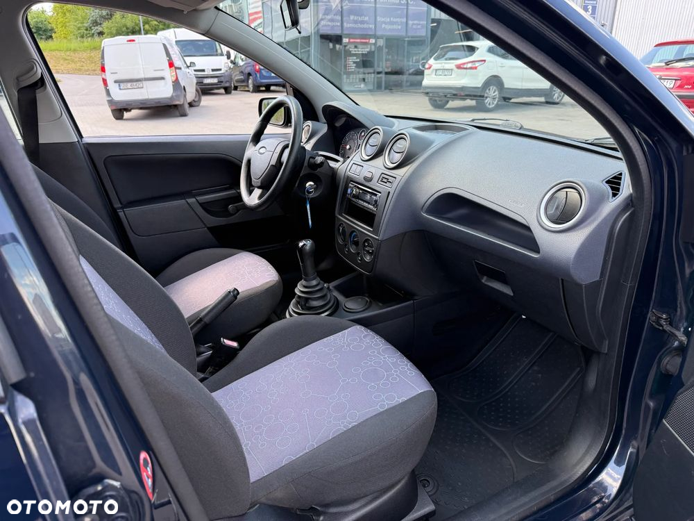 Ford Fiesta 1.3 - 17