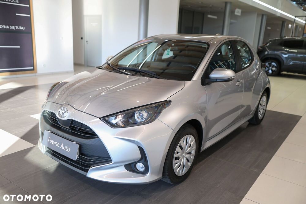 Toyota Yaris - 25