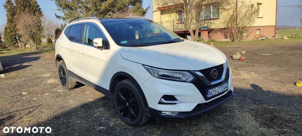 Nissan Qashqai 1.5 dCi TEKNA - 11