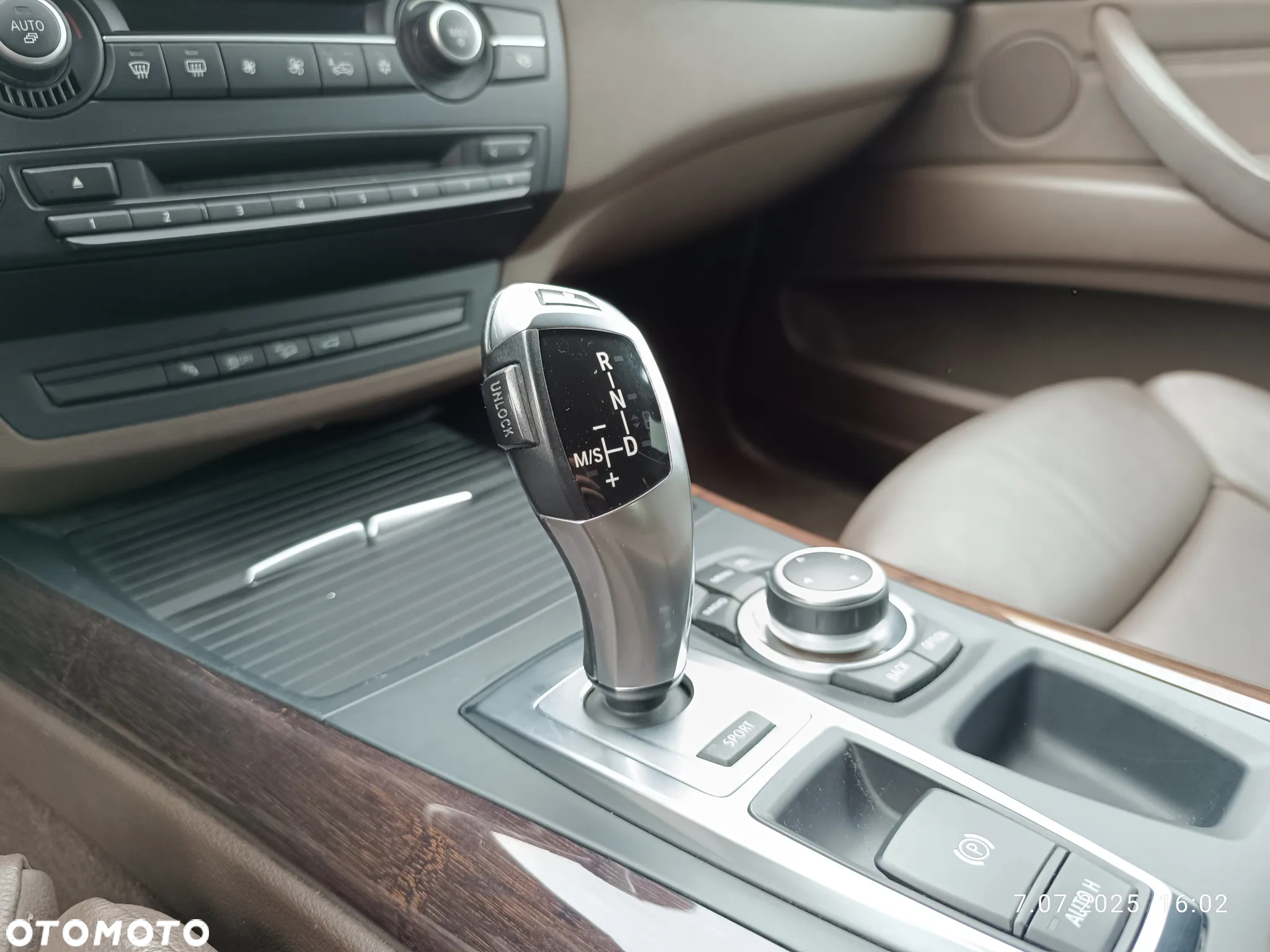 BMW X5 3.5d xDrive - 12