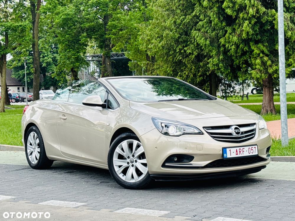 Opel Cascada 1.4 T Cosmo S&S - 2