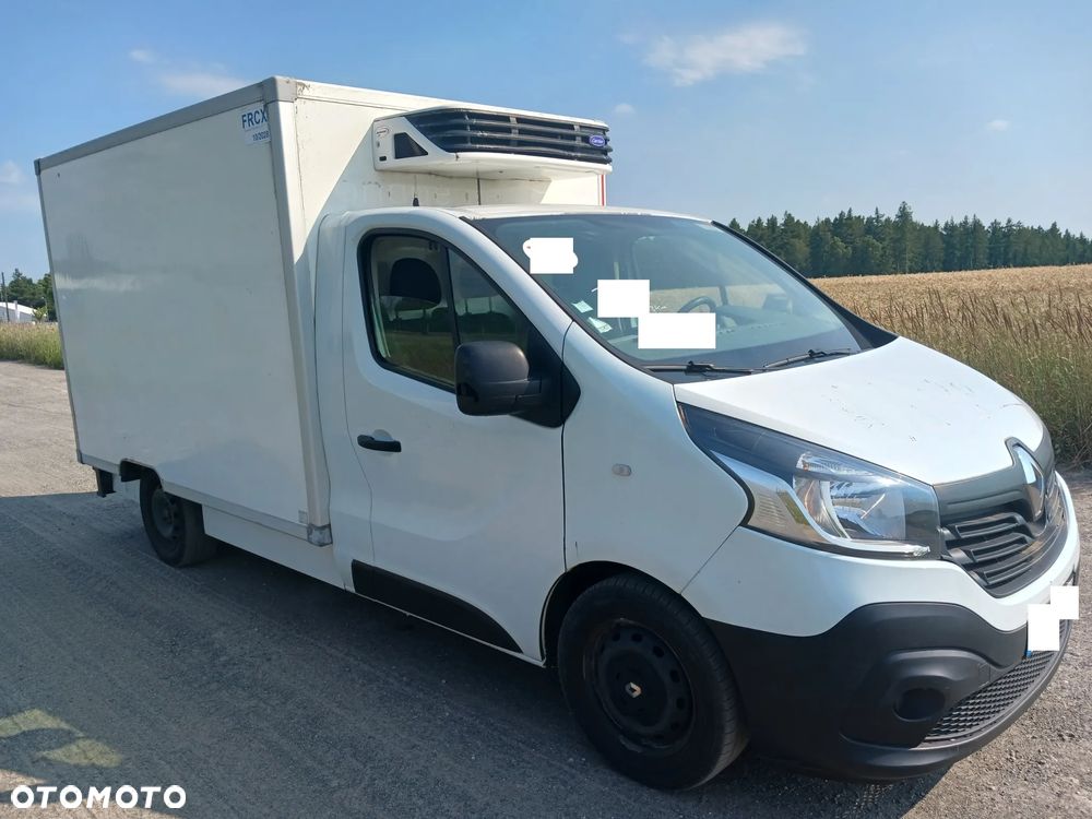 Renault Trafic III 2015r 273 tyś Izoterma chłodnia Mroźnia Sklep Food Truck Agregat zasilanie 230V Trafik - 2