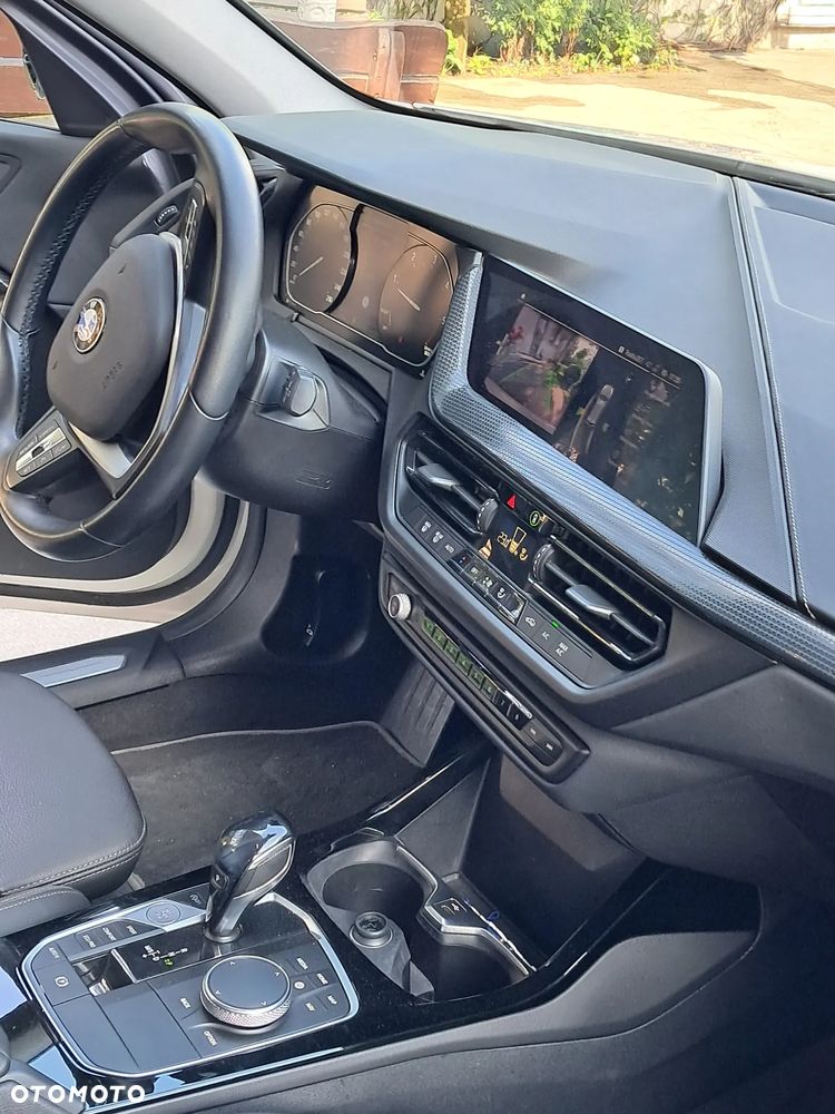 BMW Seria 1 118d Sport Line Shadow - 40